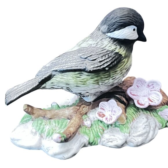 Russ Natures Song Black-Capped Chickadee Figurine Hand-Painted Porcelain Floral - Picture 5 of 11